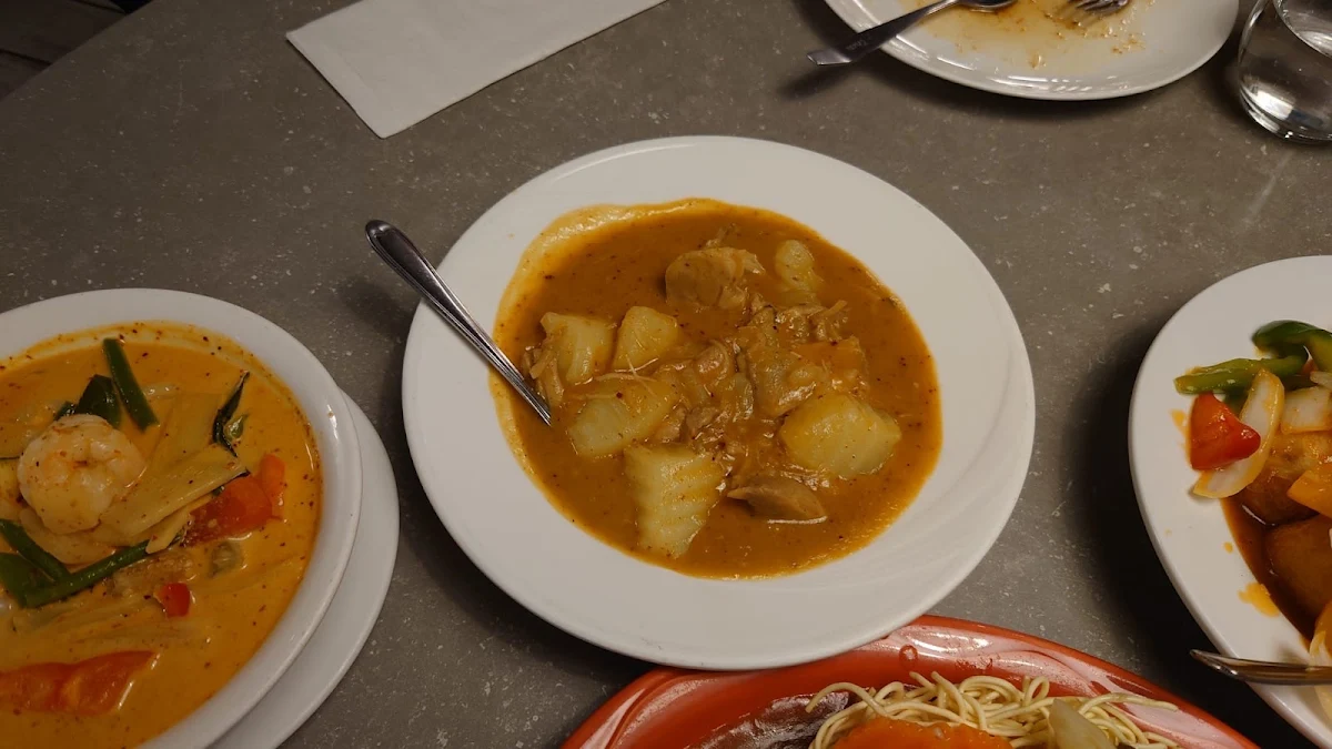 Massaman Curry Chicken