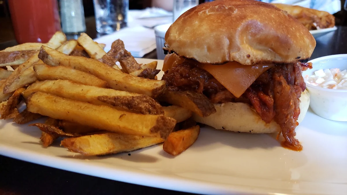 Pulled Pork Burger