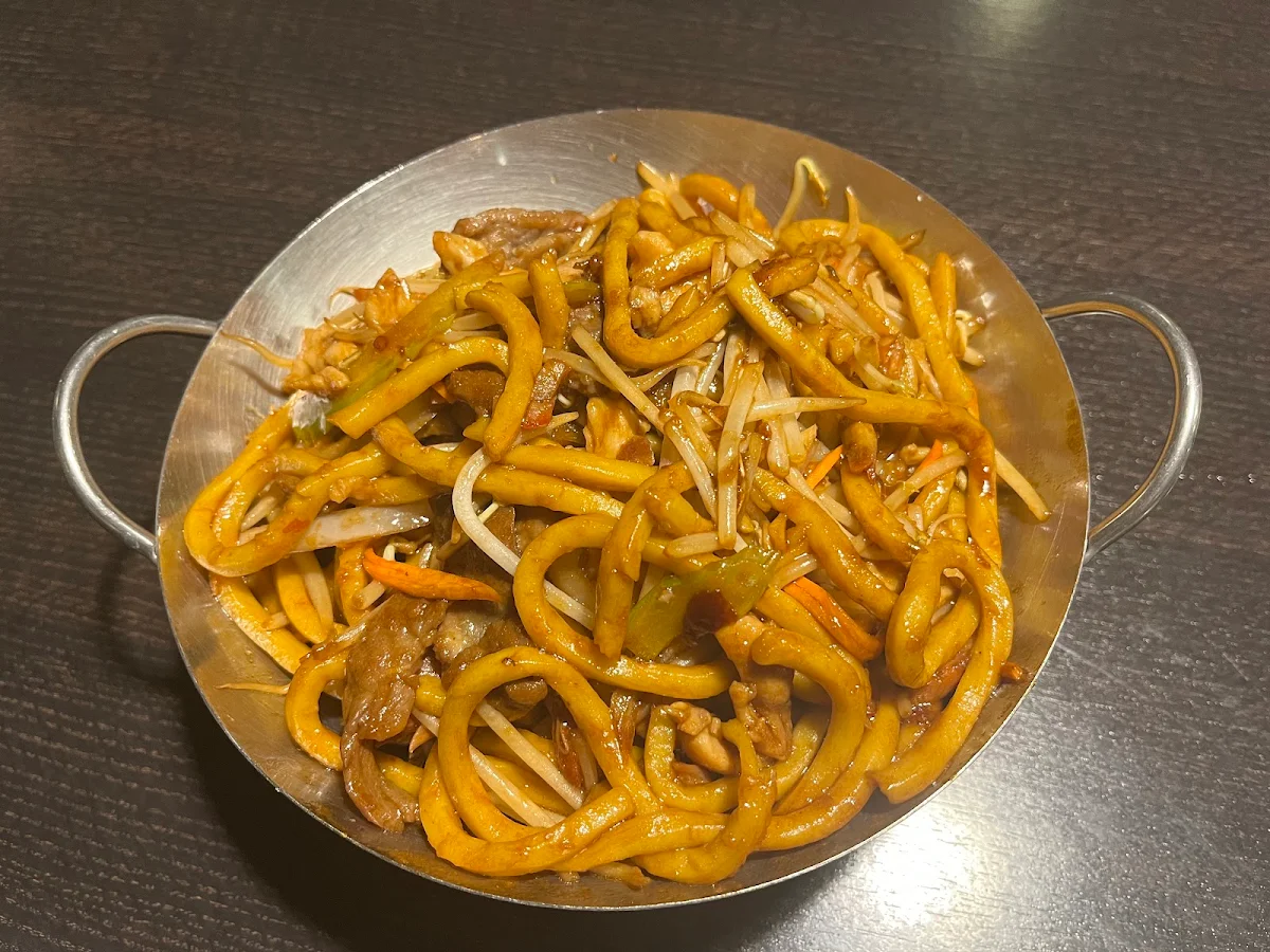 Beef Lo Mein
