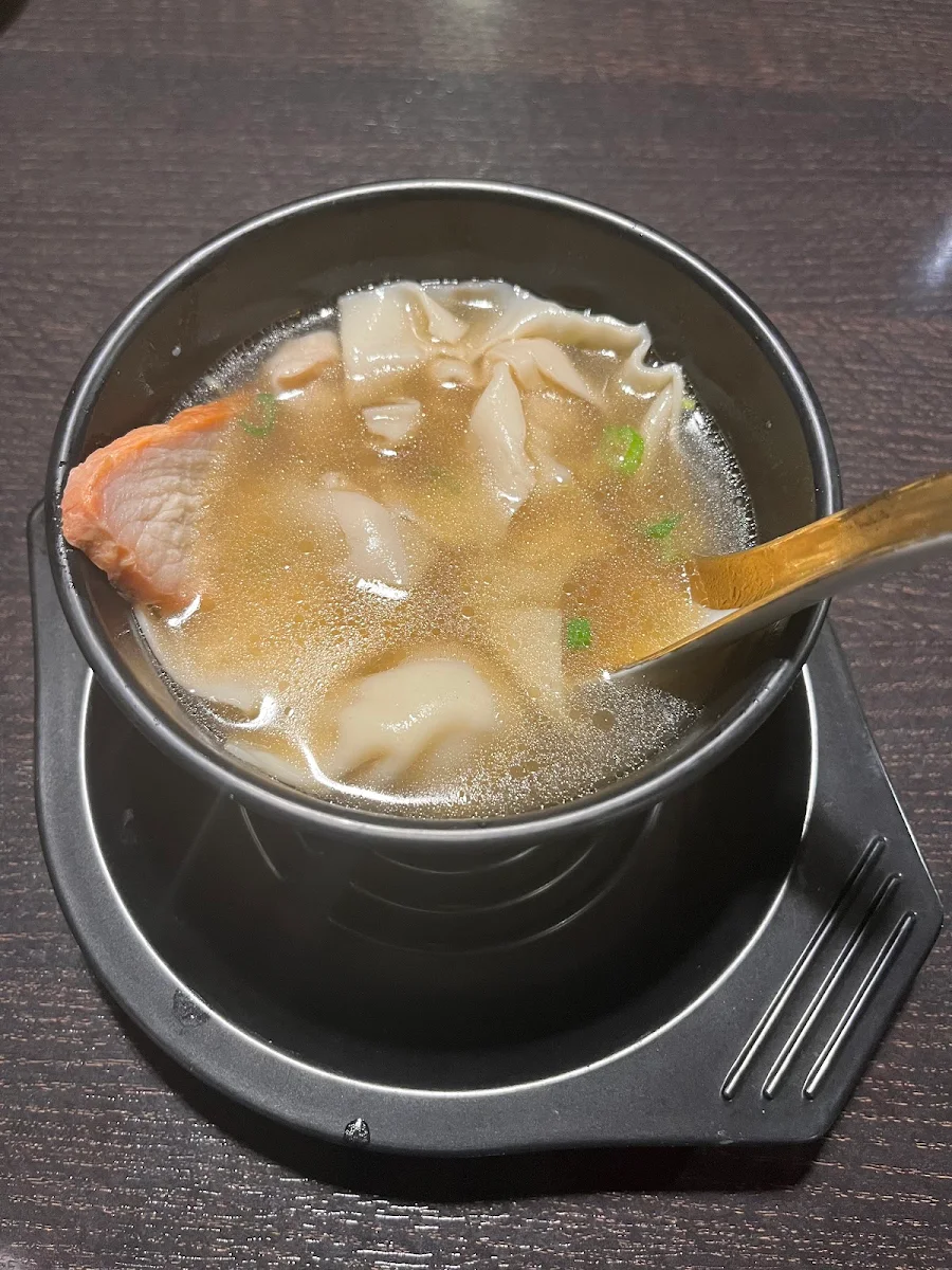 Wonton Soup Small