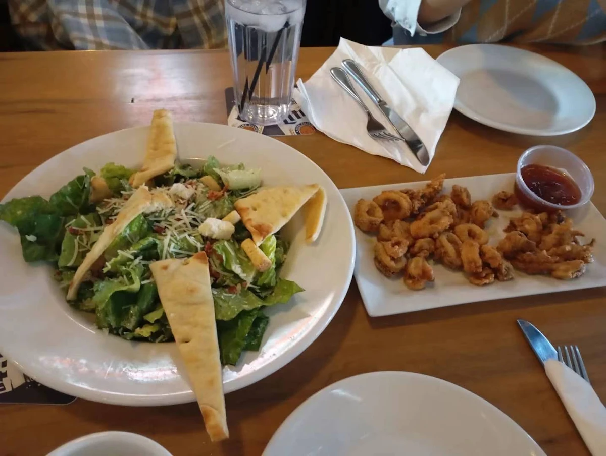 Chuck's Size Caesar Salad