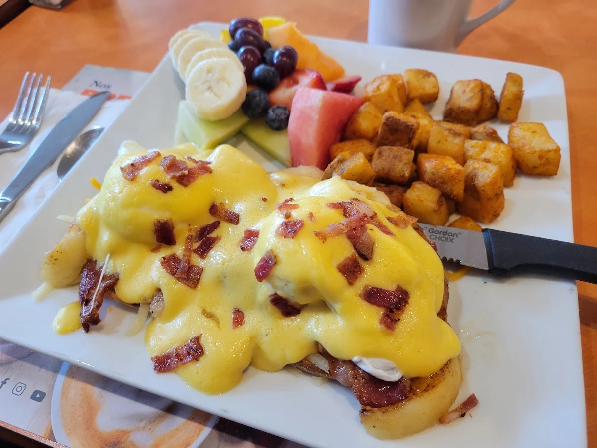 Bacon & Gourmandise Bacon Benedict & Gourmandise
