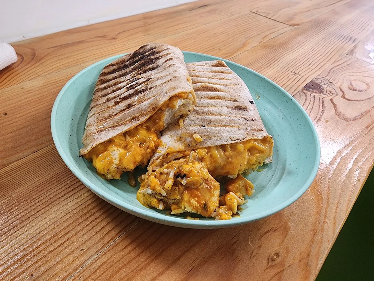 Butter Chicken Burrito w Mango Chutney