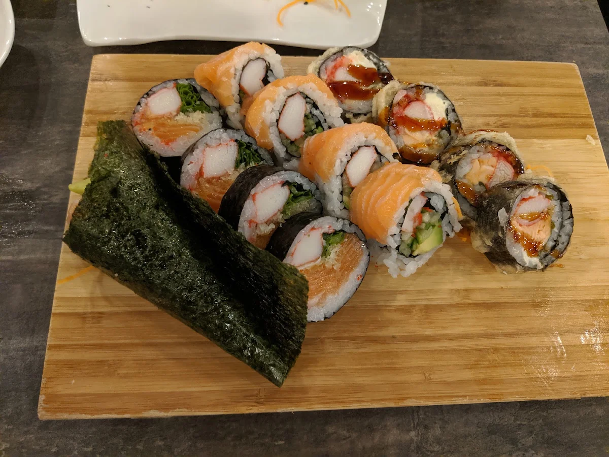 Sushi and Sashimi Combo