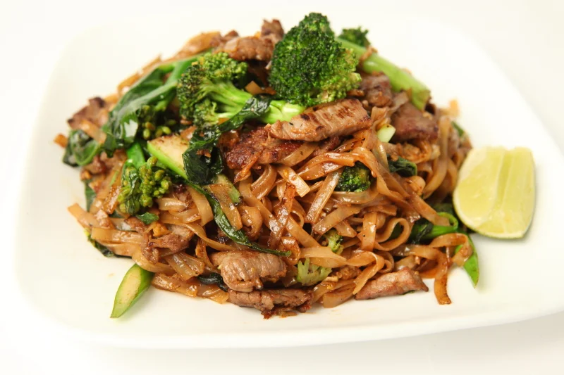 Phad See Ewe