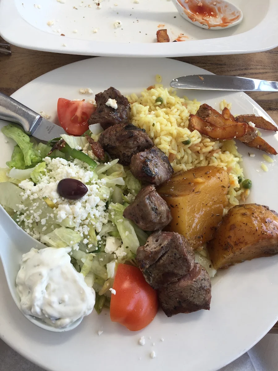Chicken Souvlaki Platter
