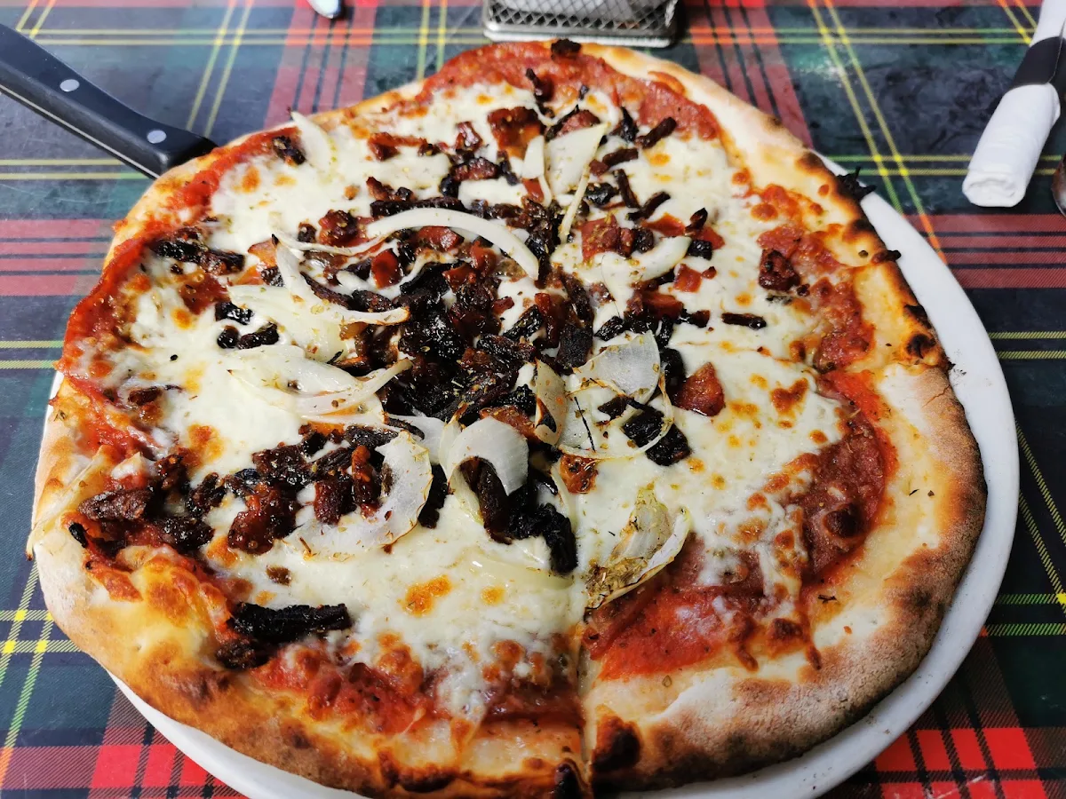 Supreme Pizza