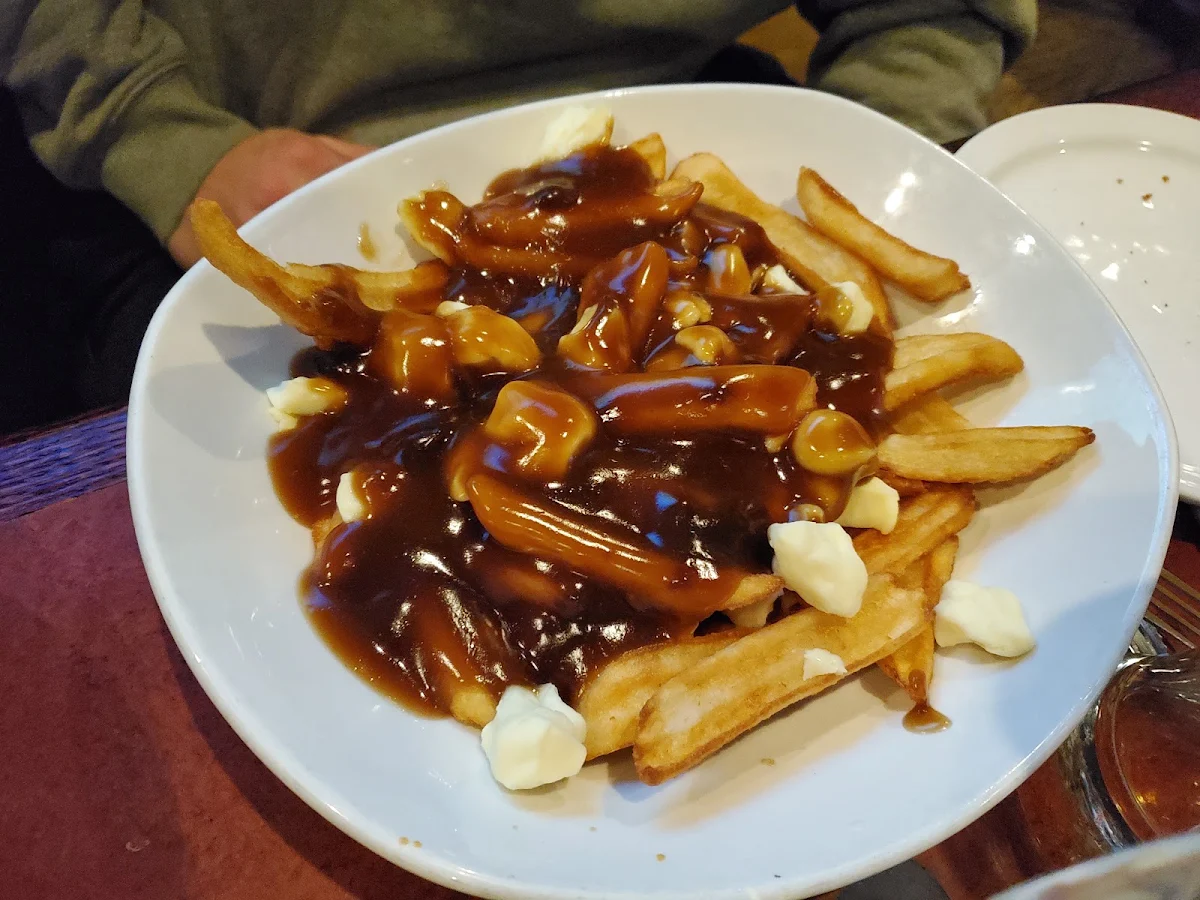 Classic Poutine