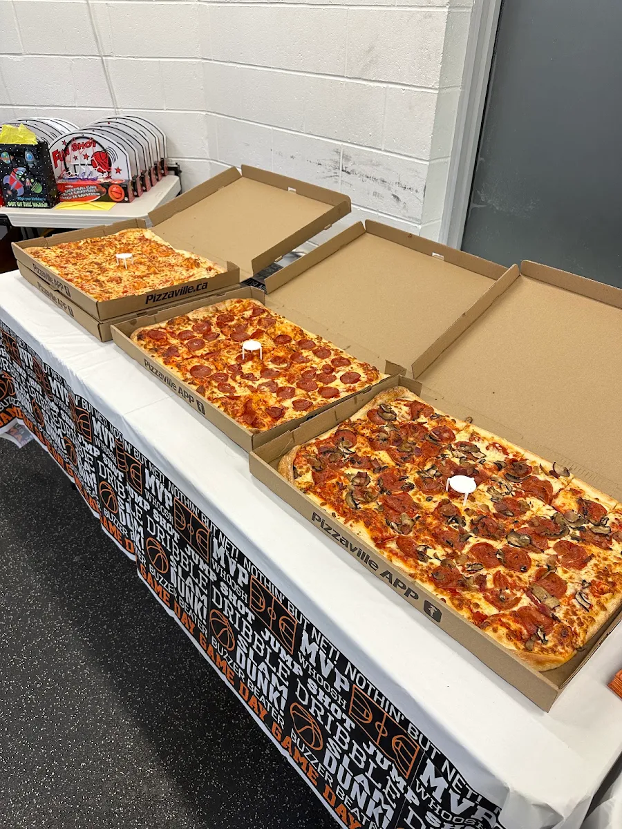 Canadian Pizza - 21 X 15 Party 24 Slices
