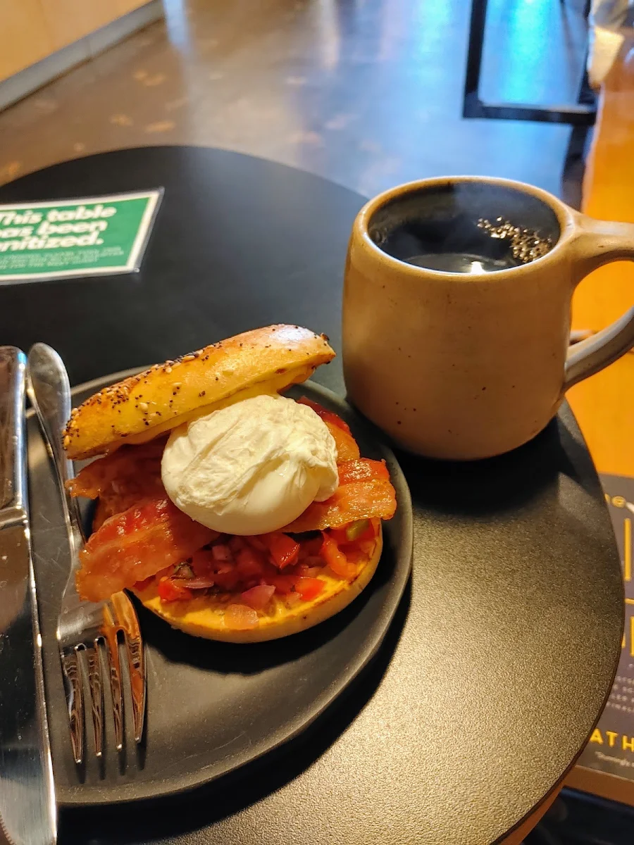 Colombian Breakfast Bagel