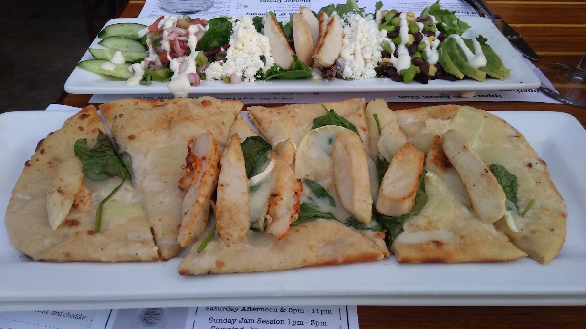 Chicken Brie Spinach Flat Bread