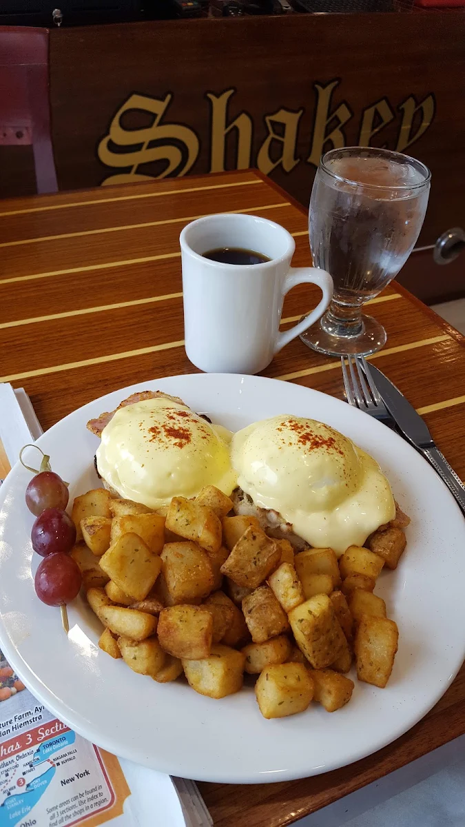 Eggs Benedict
