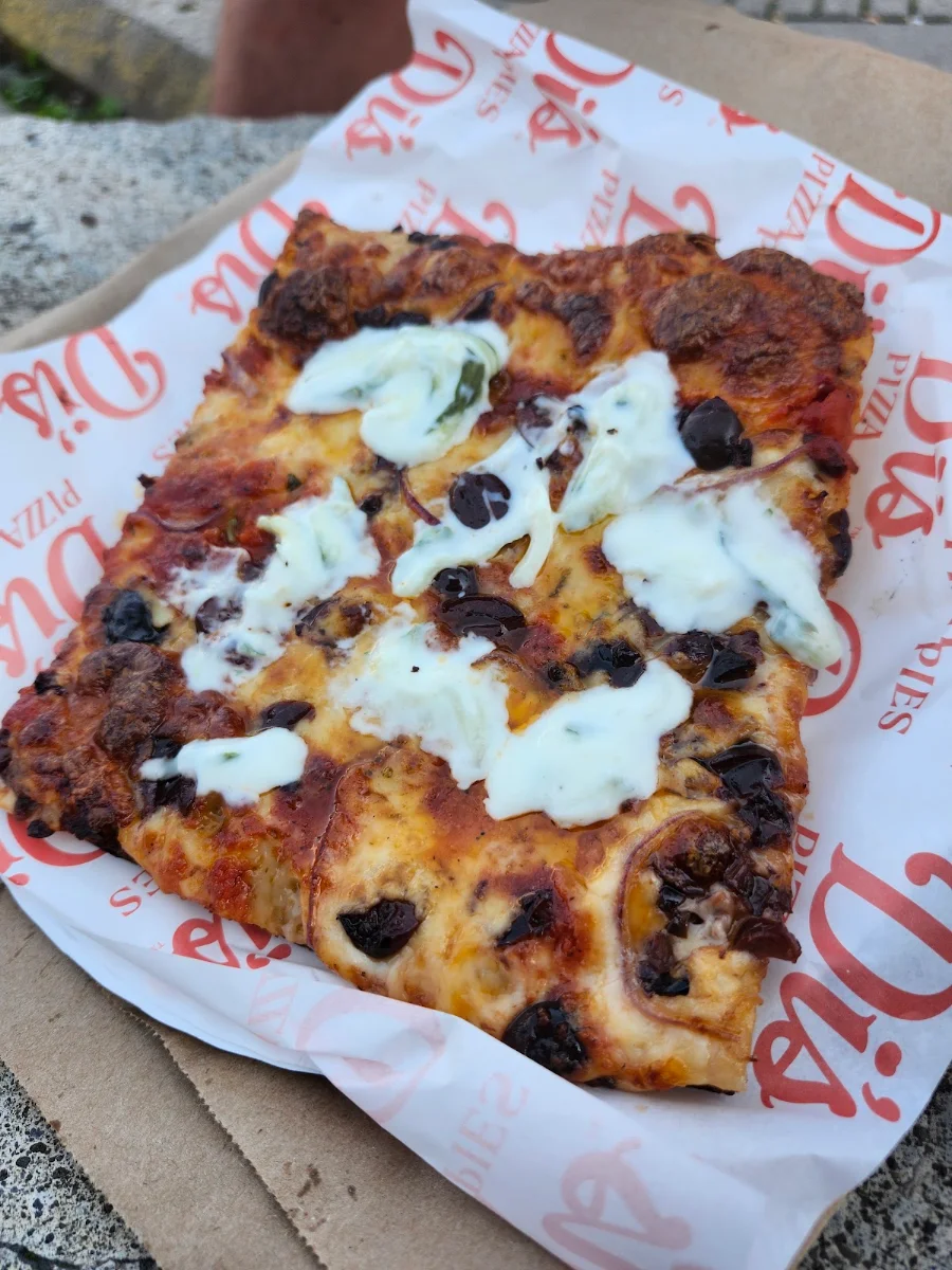 Greek Pizza