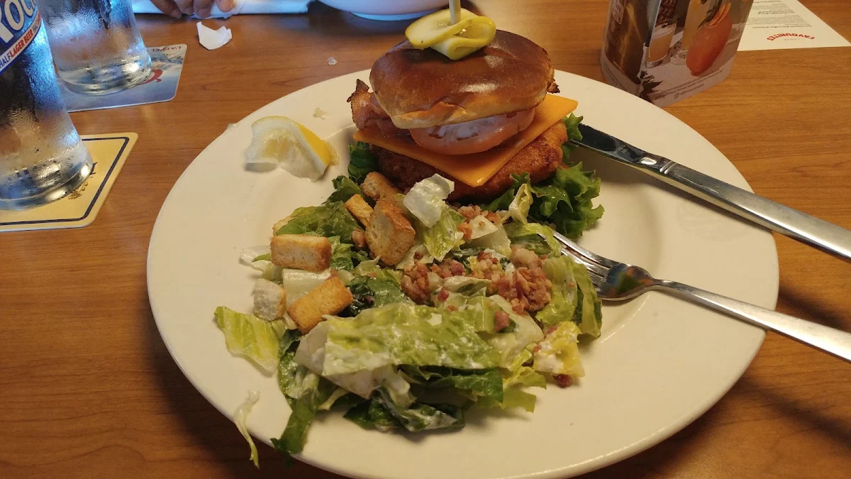 Memphis Chicken Burger Meal
