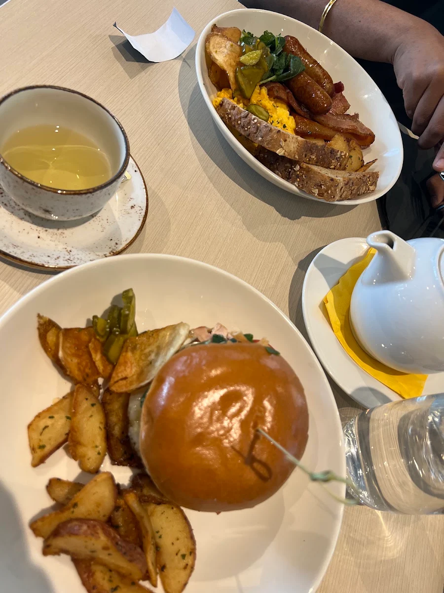 Breakfast Sandwich