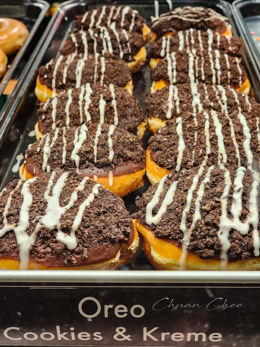 Oreo Cookies & Kreme Donut