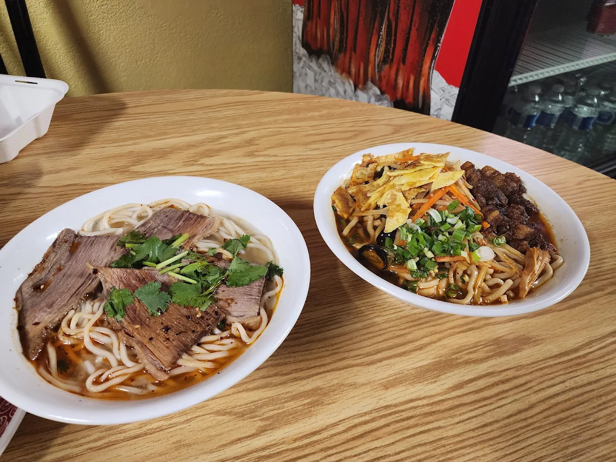 T1 Lanzhou Beef Hand Pulled Noodle