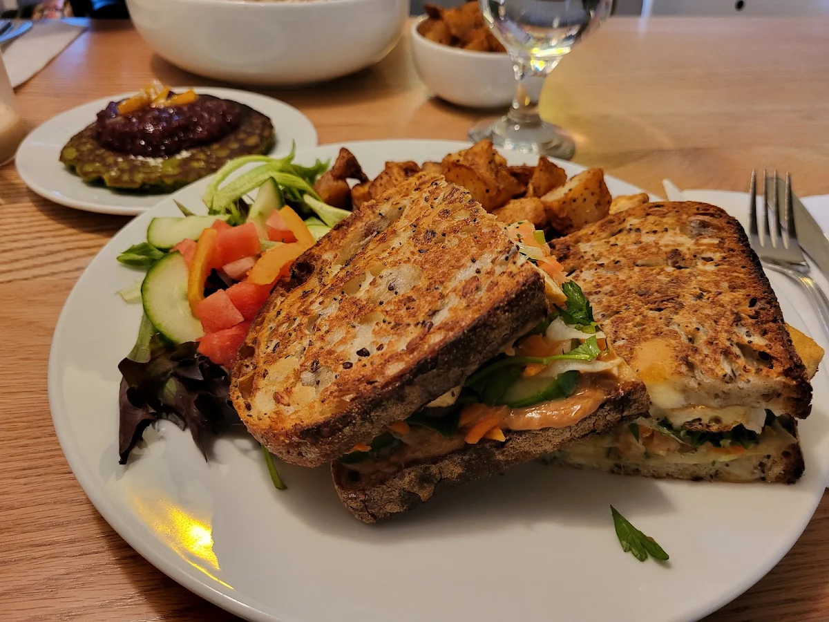 Grilles Cheese Banh MI
