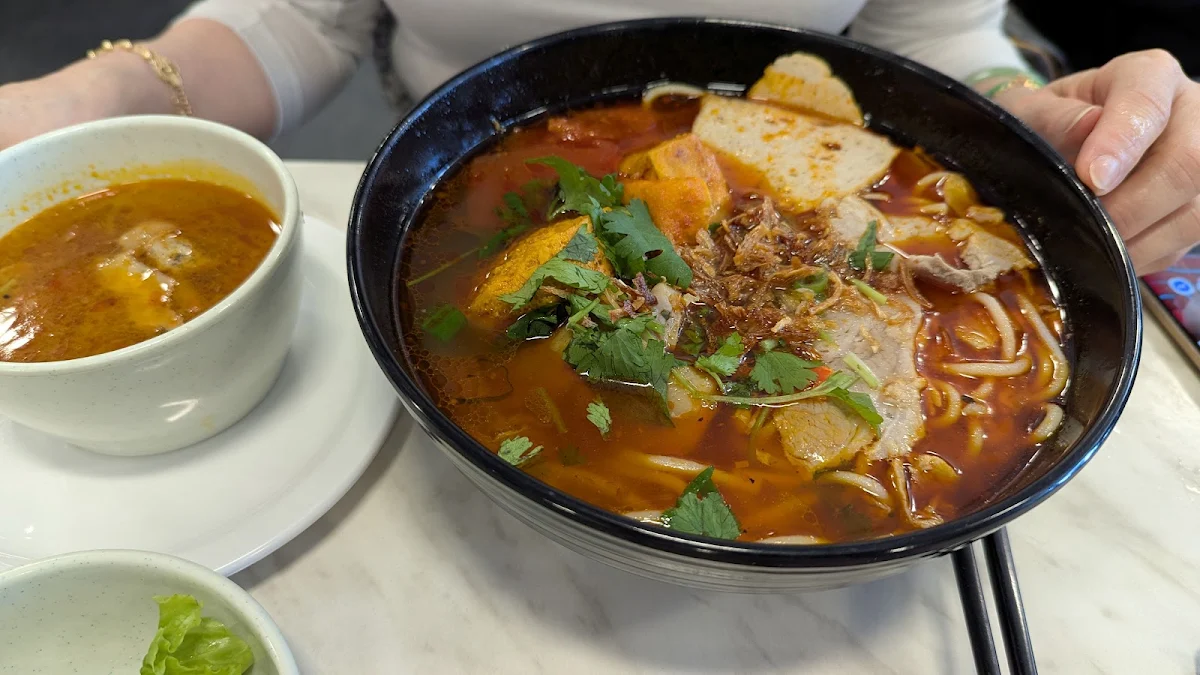 Bun Rieu