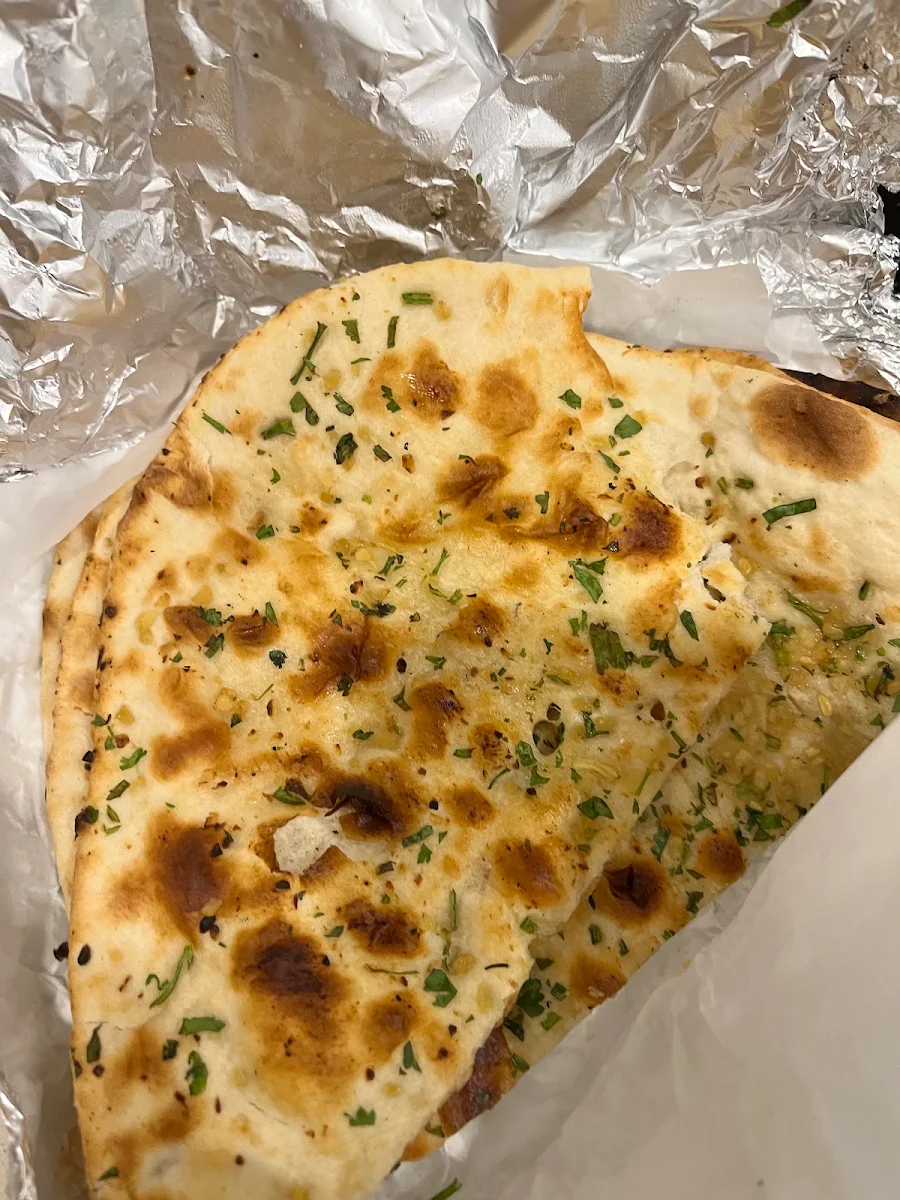 Naan À L'ail Garlic Naan