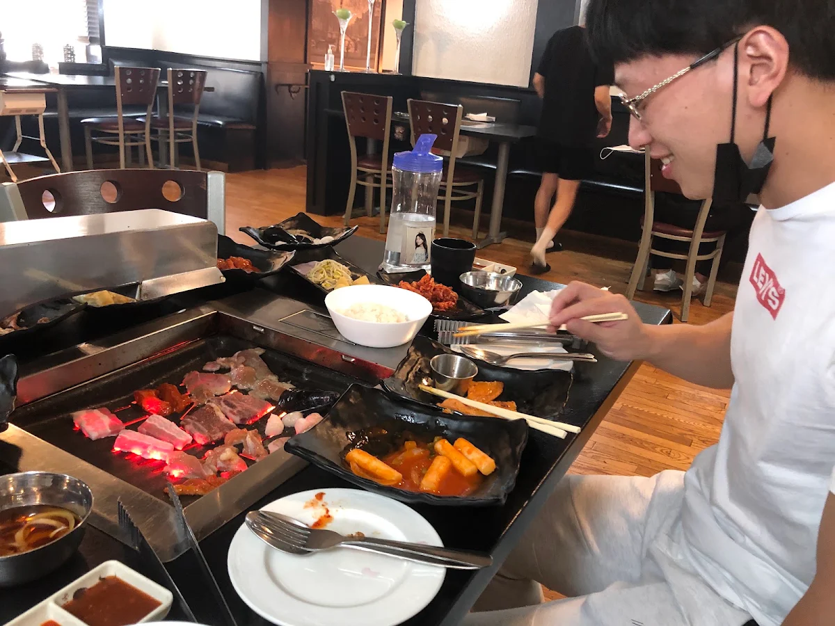 KBT Signature BBQ Special Party Tray for 2 ppl 2hrs Prep Time