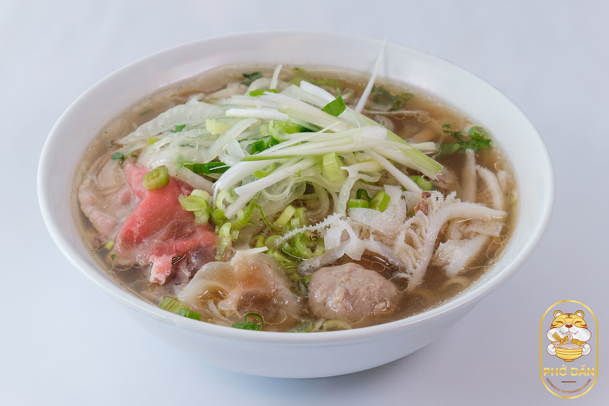 Pho Tai Bam
