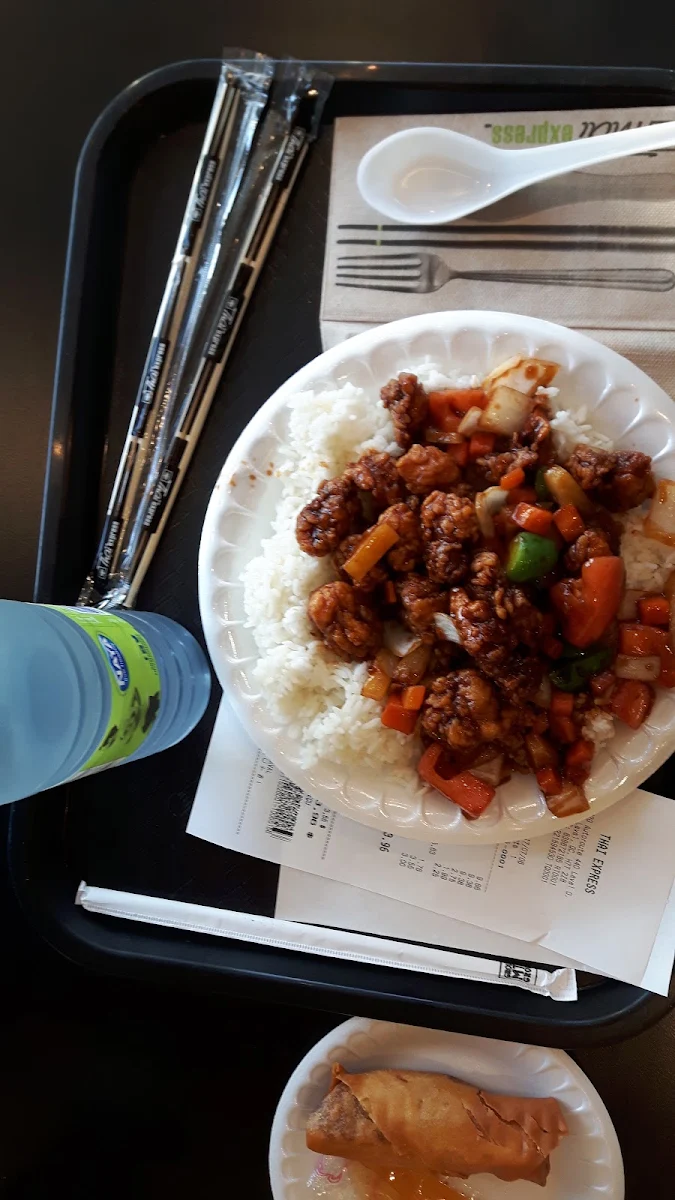 Général Thaï, Thai Express Restaurant Laval