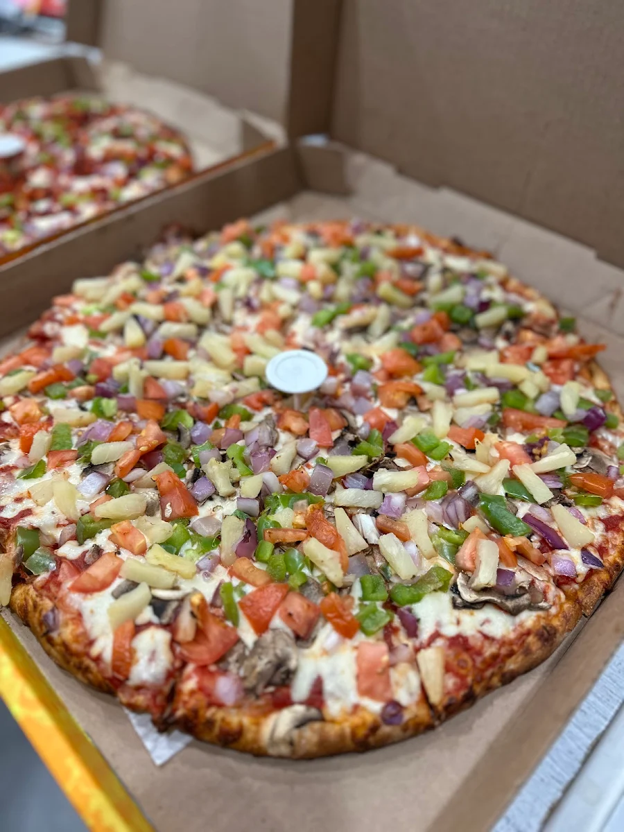 Mega Veggie Pizza with Topped Pineapples