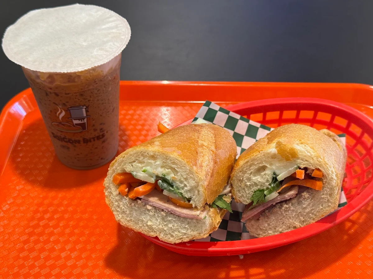 Lemon Grass Chicken Banh MI