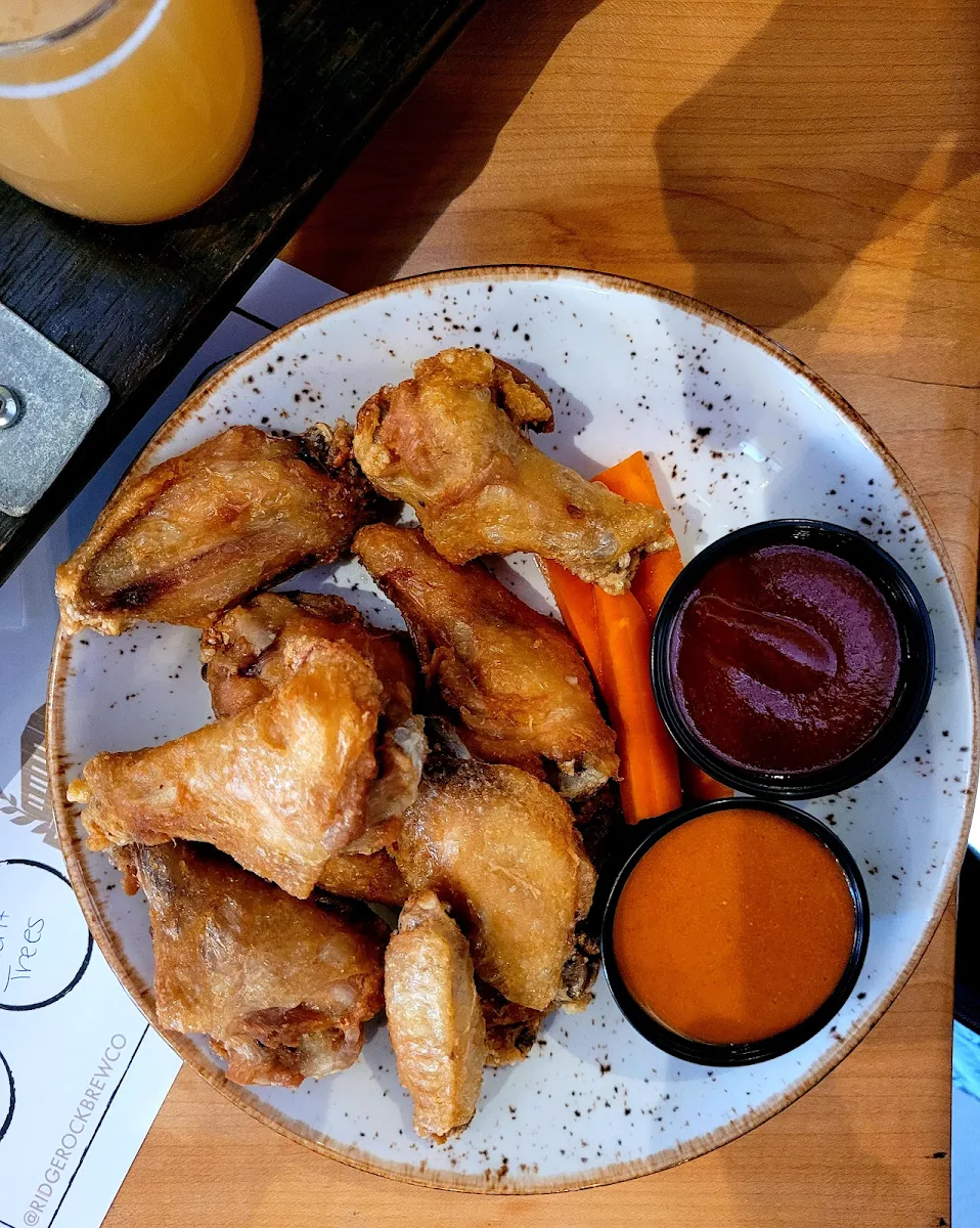 Fried Chicken Wings with BBQ and Buffalo Sauce