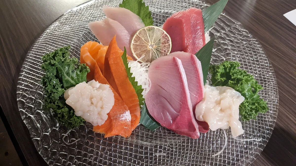 Deluxe Sashimi Platter