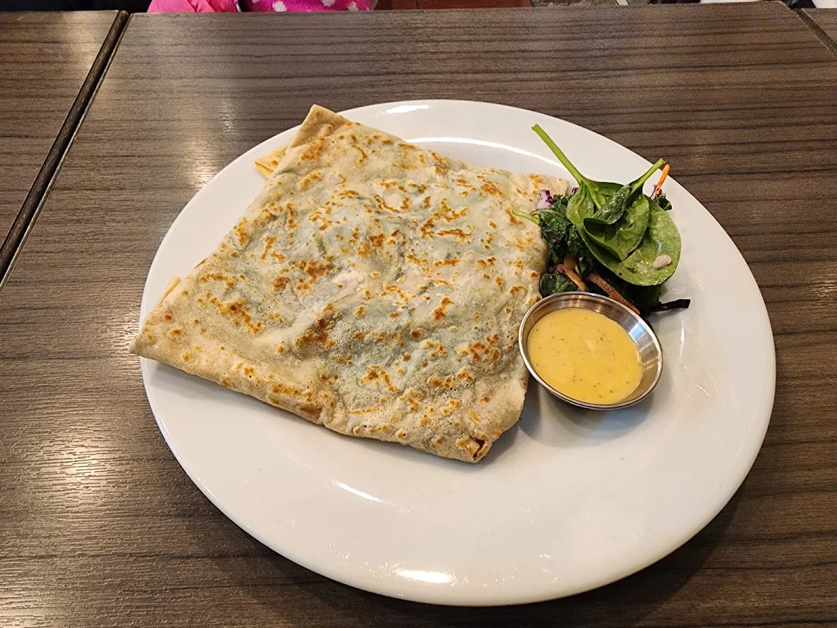 Poullet Pesto Chicken Pesto Crepe