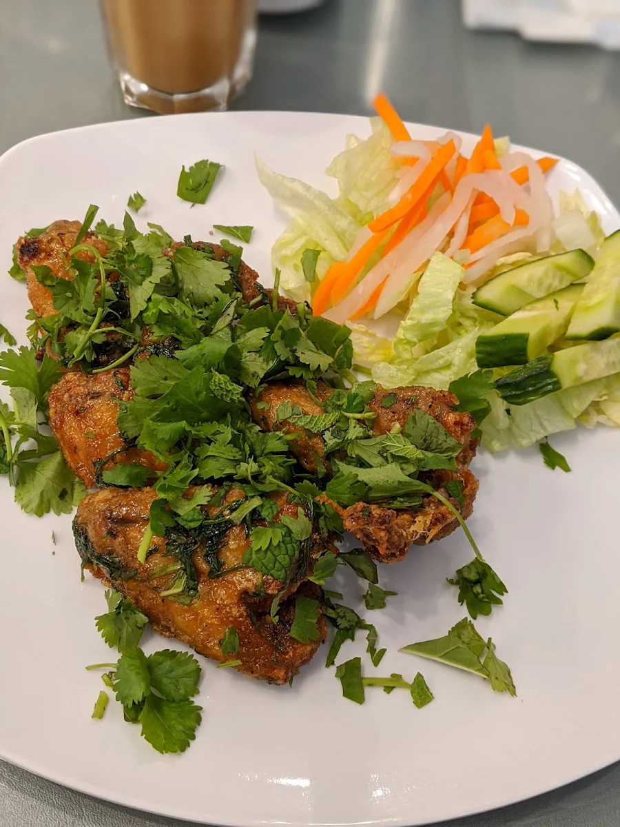 Fish Sauce Chicken Wings