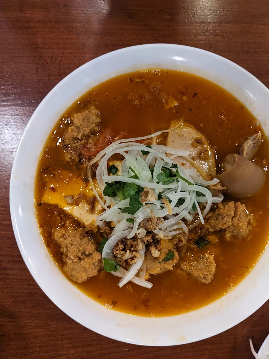 Bun Rieu