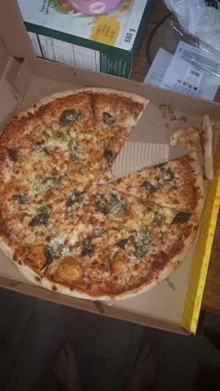 Highlights, Gino's Pizza