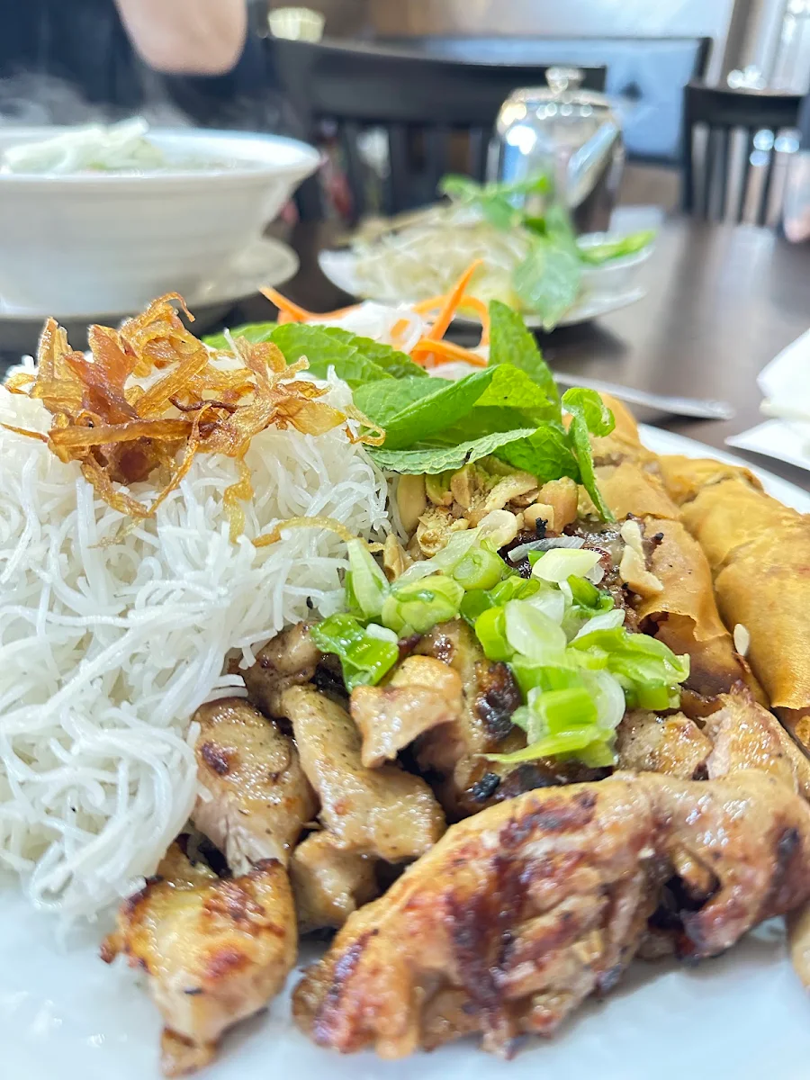 Chicken with Rice Vermicelli