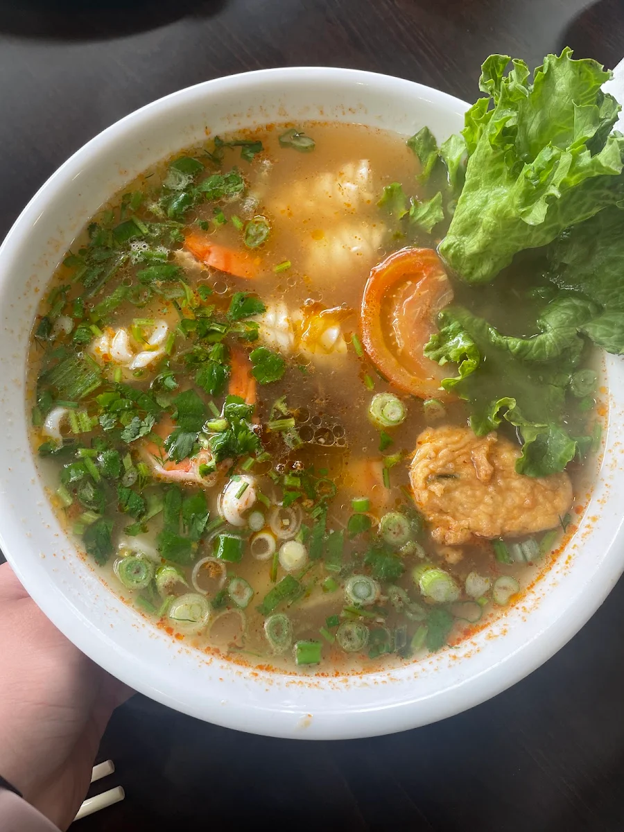 House Special Rice Noodle in Soup