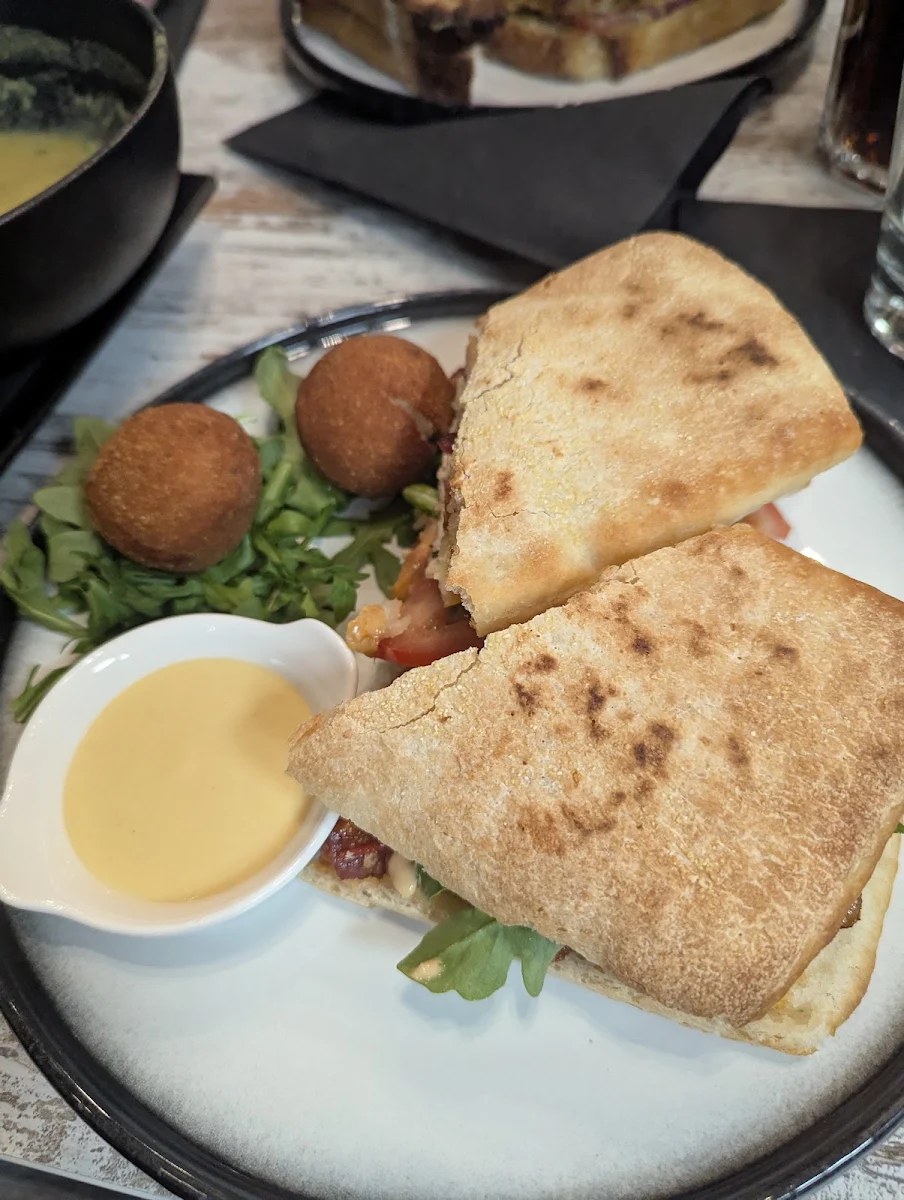 Da Club Sandwich