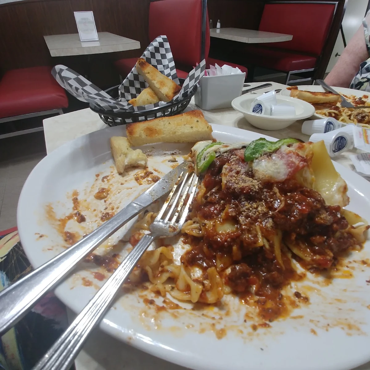 Lasagna N Garlic Bread