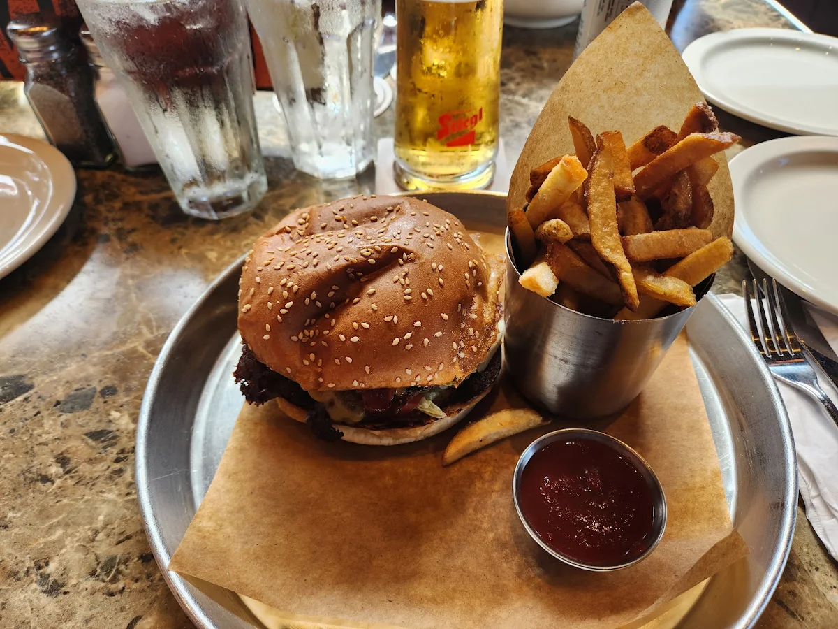 Berrtown Big Burger