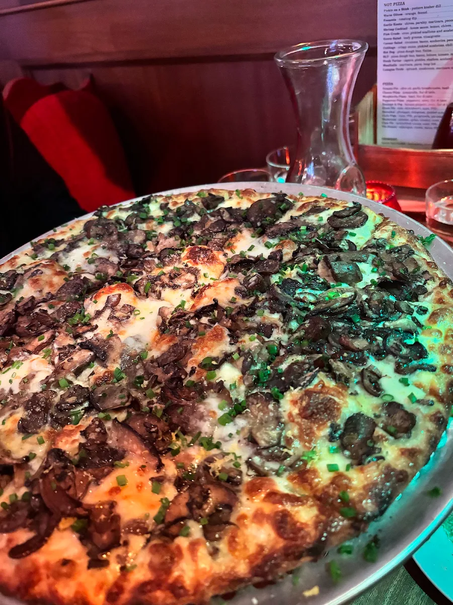 Mushroom Pizza