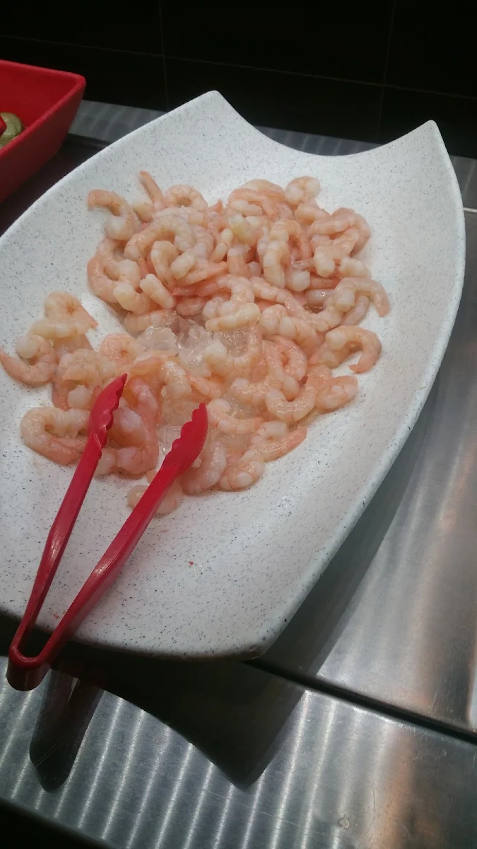 Raw Shrimp Lo Mein