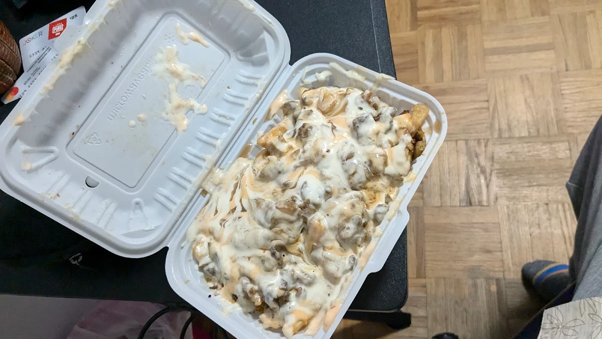 Chicken Shawarma Poutine