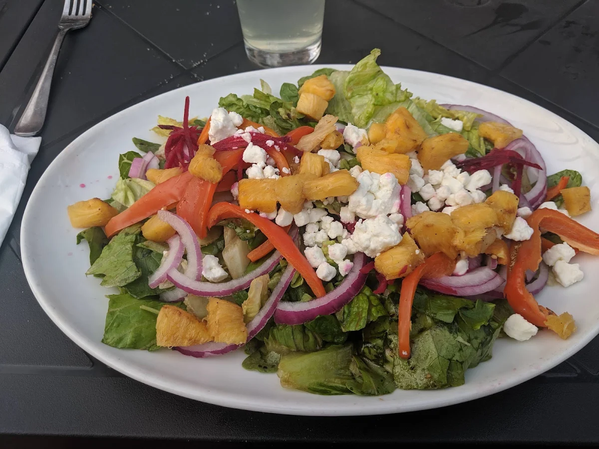 Pineapple Goat Cheese and Beat Salad