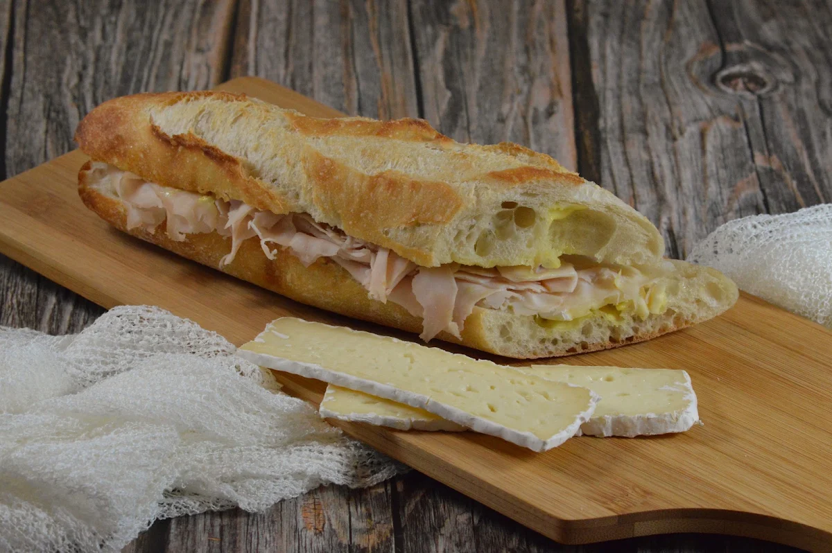Baguettes Européenne Baguettes Italienne Et Baguettes Dinde Et Brie
