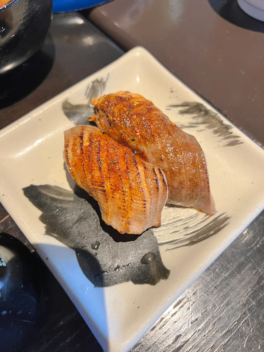 Flamed Sushi 2pcs