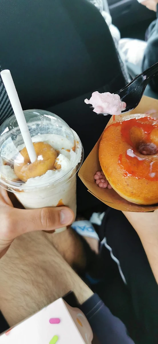 Beigne Glacé Et Lait Frappé