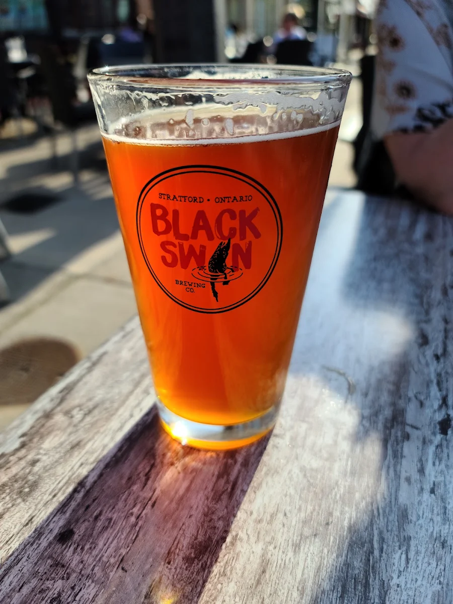 Black Swan English Pale Ale