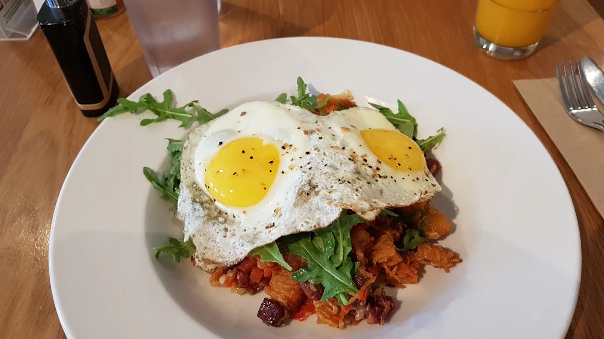 Hash & Eggs