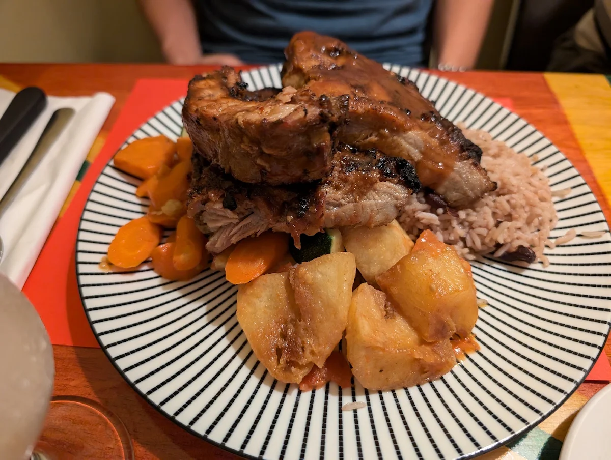 TROPICAL BBQ CHICKEN